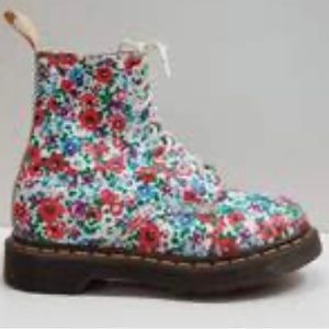 Rare Dr. Martens 1460 Pascal White Wild Poppy Floral Lace Up Combat Boots